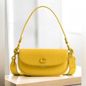NWT Coach Emmy Saddle Bag 23 in Canary Yellow Glovetanned Leather
